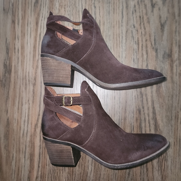 Lucky Brand Shoes - Boots